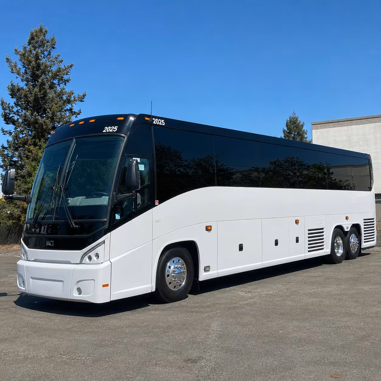 holiday service and outreach charter buses in new rochelle