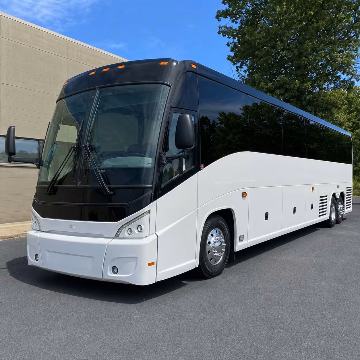 new rochelle charter bus rentals for iona and college sports