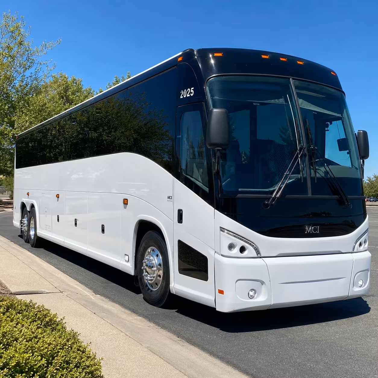 new rochelle charter bus rentals to jfk laguardia and newark