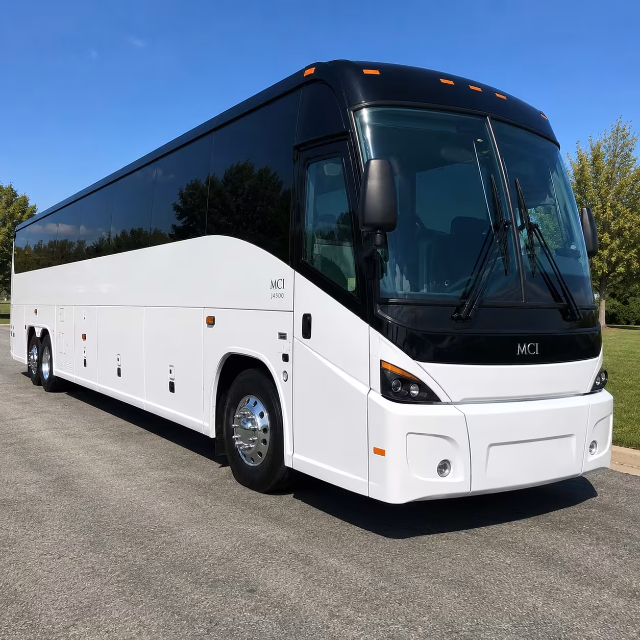 new rochelle employee shuttle buses for metro north commuters